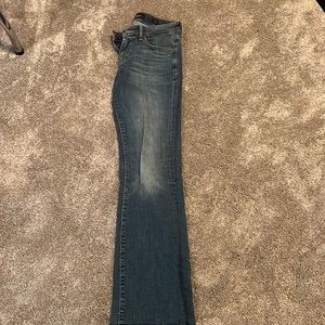Women’s Lucky Brand Jeans in Size 4